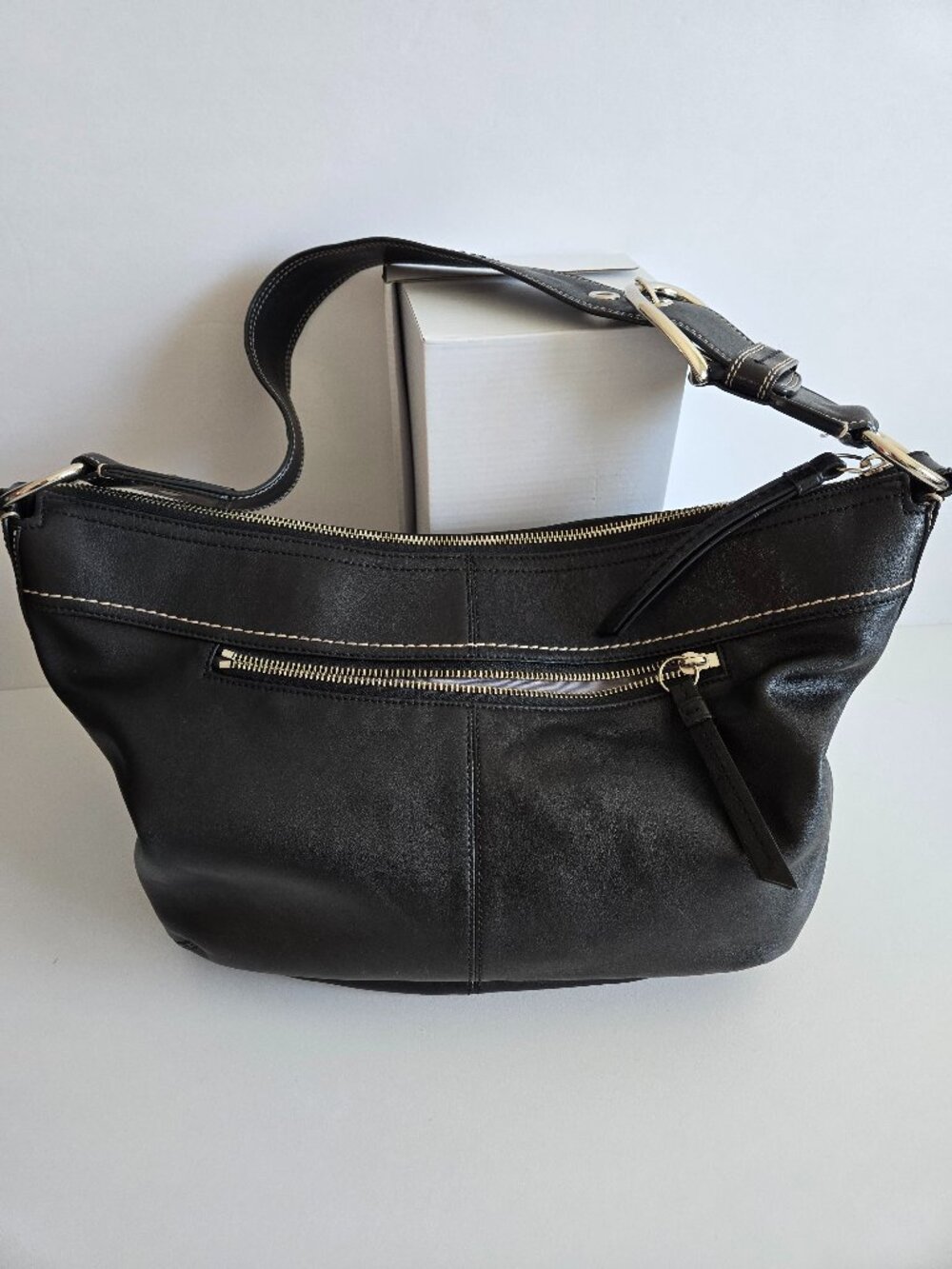 Vintage Authentic Coach Soho pleated cowhide leather large hobo shoulder bag